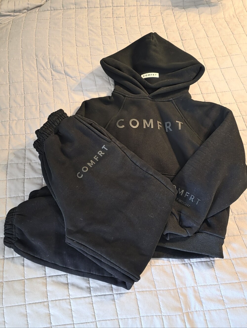 Kids COMFRT Tranquil  Black Hoodie & Sweatpants Set
